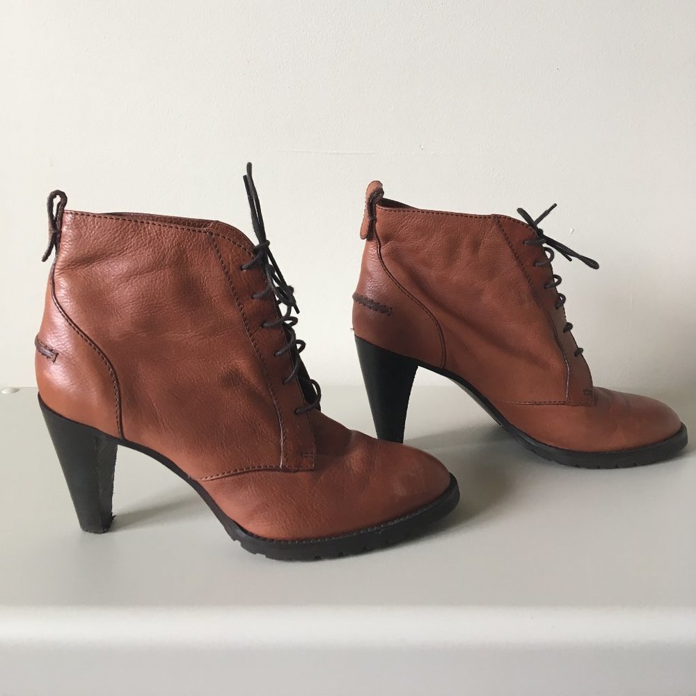 Madewell Lace Up Stacked Heel Leather Ankle Boots